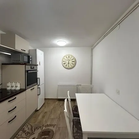 Apartment Tunnel
